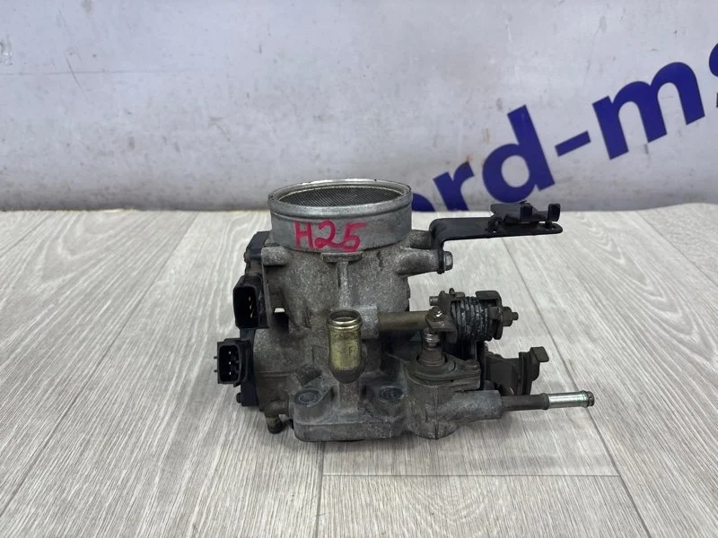 Дроссельная заслонка SUZUKI GRAND VITARA 2003 TL52