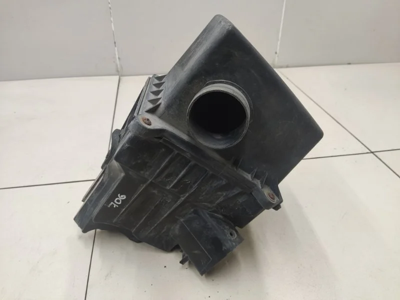 Корпус воздушного фильтра Skoda Fabia 2 5J BZG 1.2