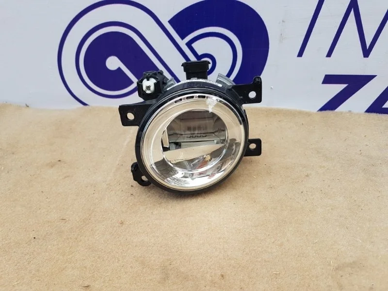 Фара противотуманная ПТФ правая INFINITI Q50 V37