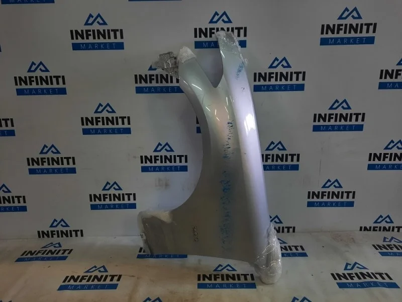 Крыло переднее левое INFINITI Q70 Y51