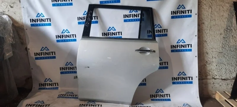 Дверь задняя левая INFINITI QX80 Z62 VK56VD