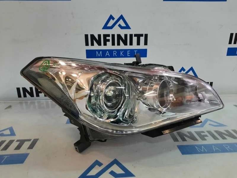 Фара передняя правая INFINITI M37 Y51
