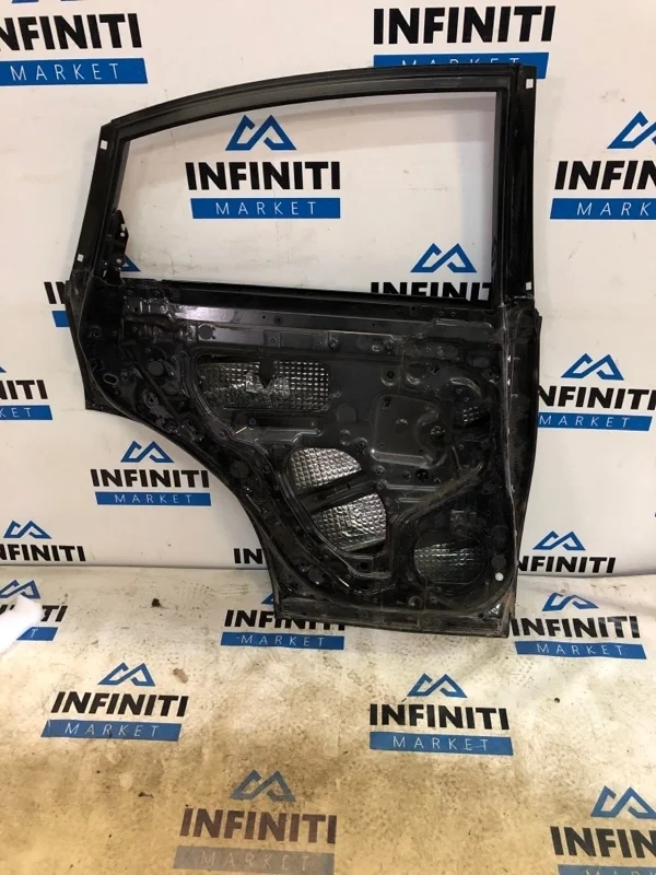 Дверь задняя левая INFINITI QX70 S51