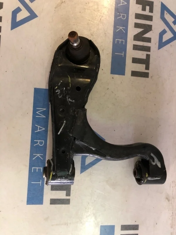 Рычаг подвески верхний задний правый INFINITI QX80