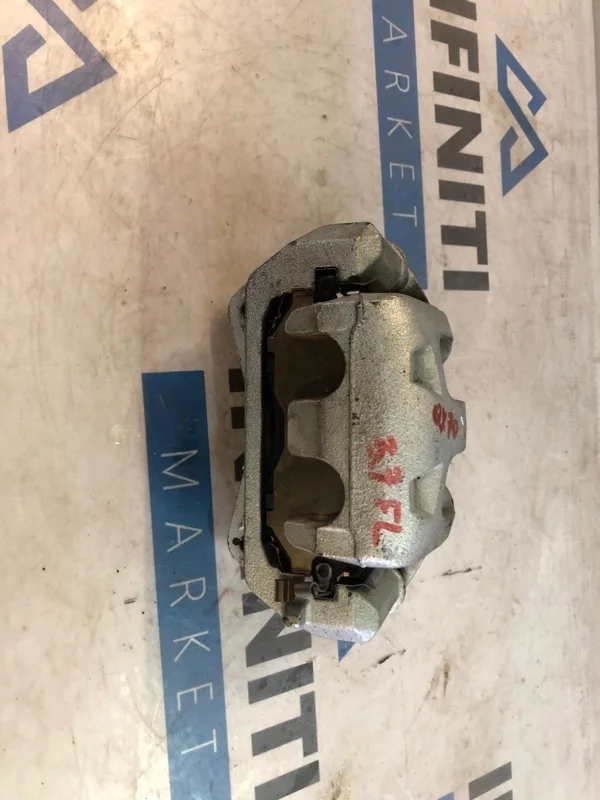 Суппорт тормозной передний левый INFINITI QX70 S51