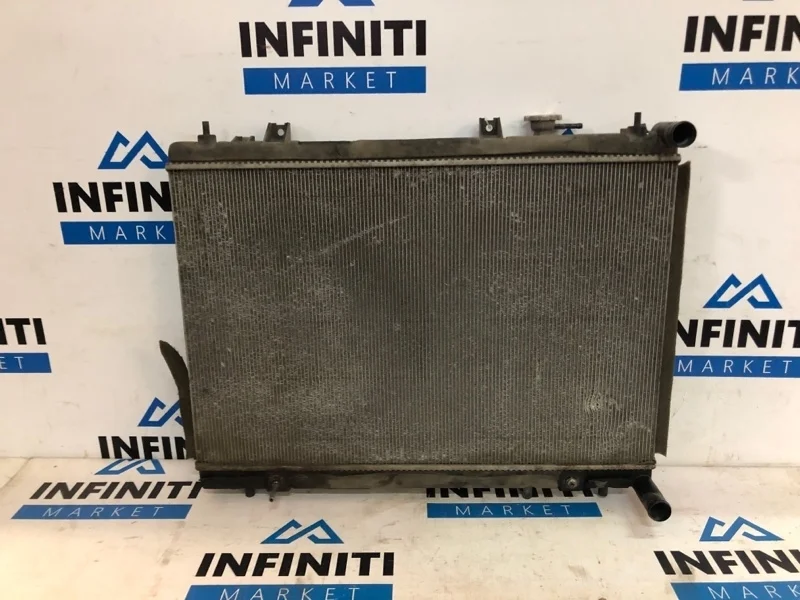 Радиатор охлаждения двигателя ДВС основной