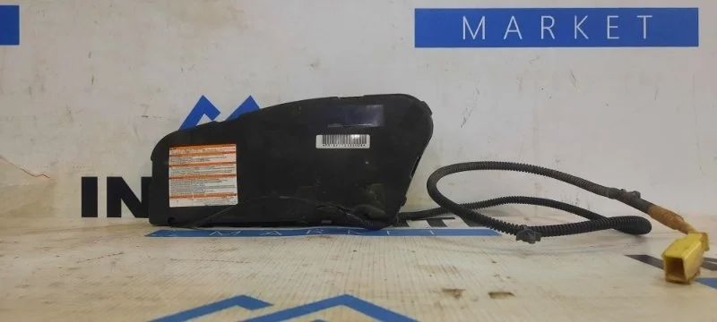 Подушка безопасности в сиденье правая INFINITI