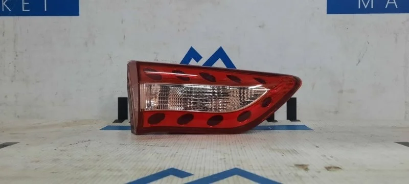 Фонарь в крышку багажника левый INFINITI QX70 S51