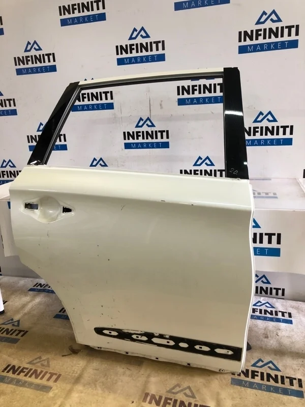 Дверь задняя правая INFINITI QX60 L50 VQ35DE
