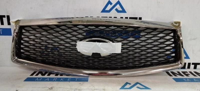 Решетка радиатора INFINITI Q50 V37