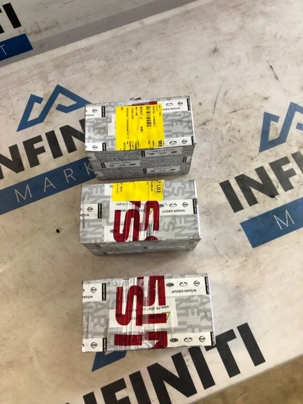 Колодки тормозные передние INFINITI QX70 S51