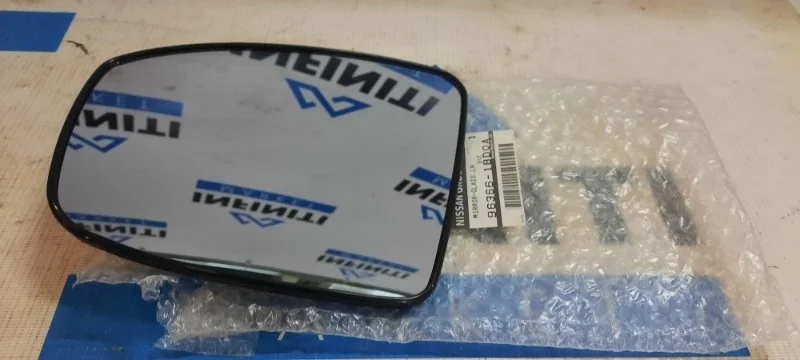 Зеркальный элемент INFINITI QX70 S51