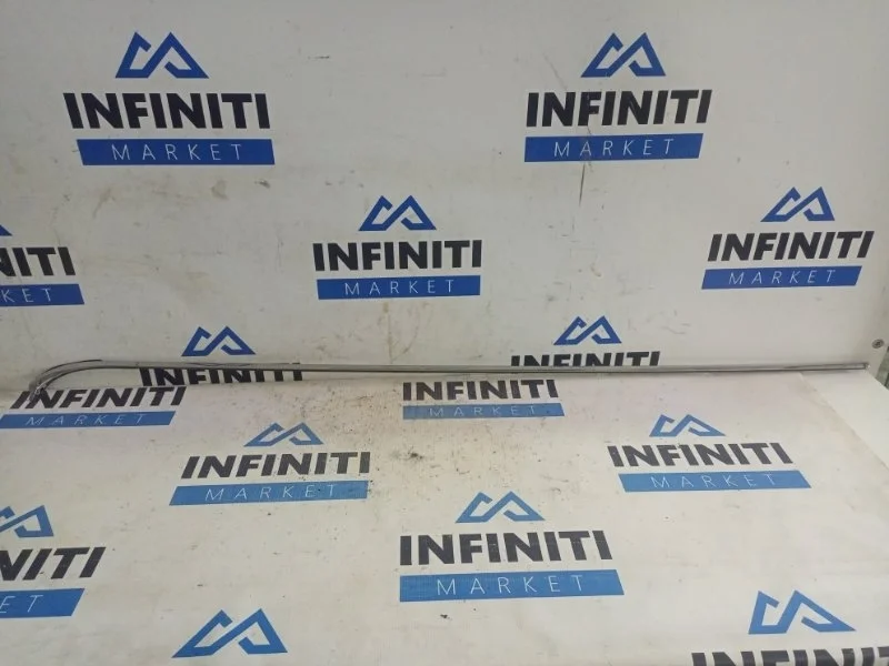 Молдинг крыши (над дверью) правый INFINITI QX80