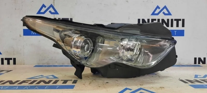 Фара передняя правая INFINITI QX70 S51