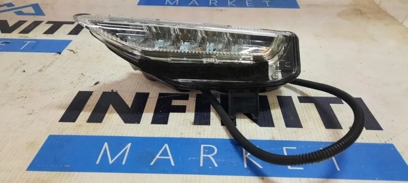 Поворотник бампера ( дневной ходовой огонь ) ДХО