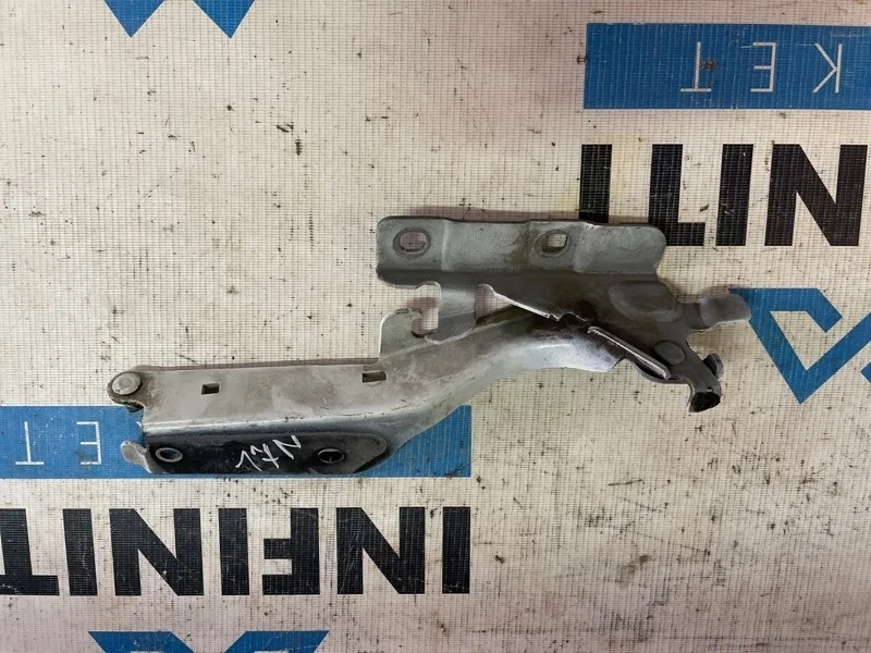 Петля капота правая INFINITI QX70 S51