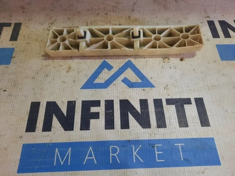 Кронштейн бампера задний левый INFINITI QX70 S51