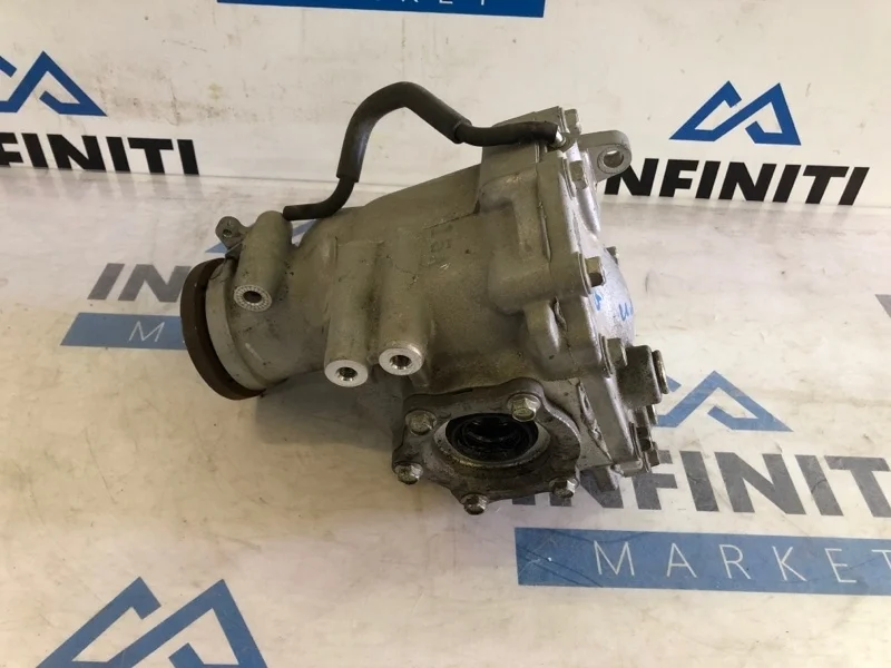 Редуктор передней оси (моста) передний INFINITI