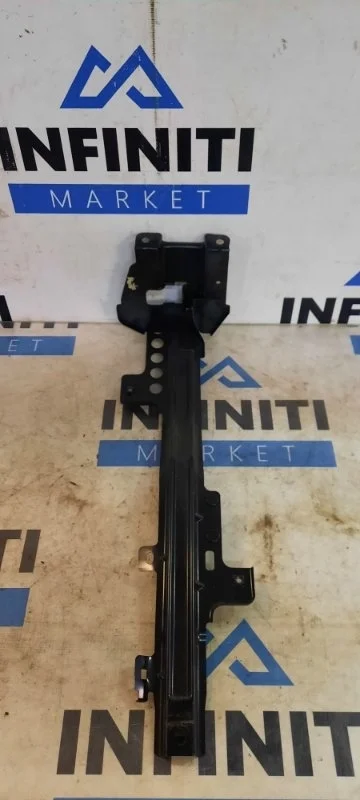 Планка телевизора INFINITI Q70 Y51