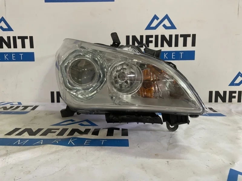 Фара передняя правая INFINITI M37 Y51
