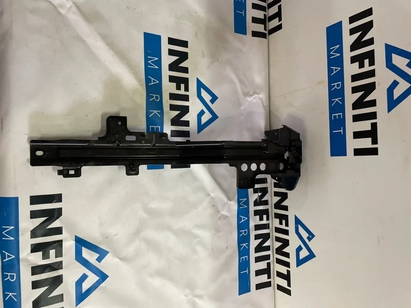 Планка телевизора INFINITI Q70 Y51