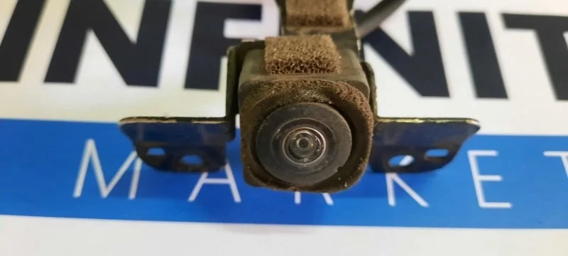 Камера переднего вида передняя INFINITI QX56 Z62