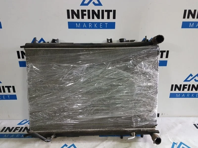 Радиатор охлаждения двигателя ДВС основной NISSAN