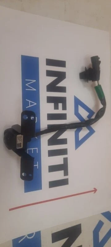 Камера переднего вида передняя INFINITI QX70 S51