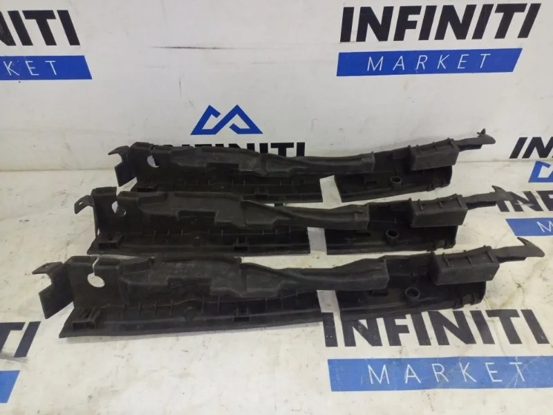 Пыльник крыла передний левый INFINITI QX80 Z62