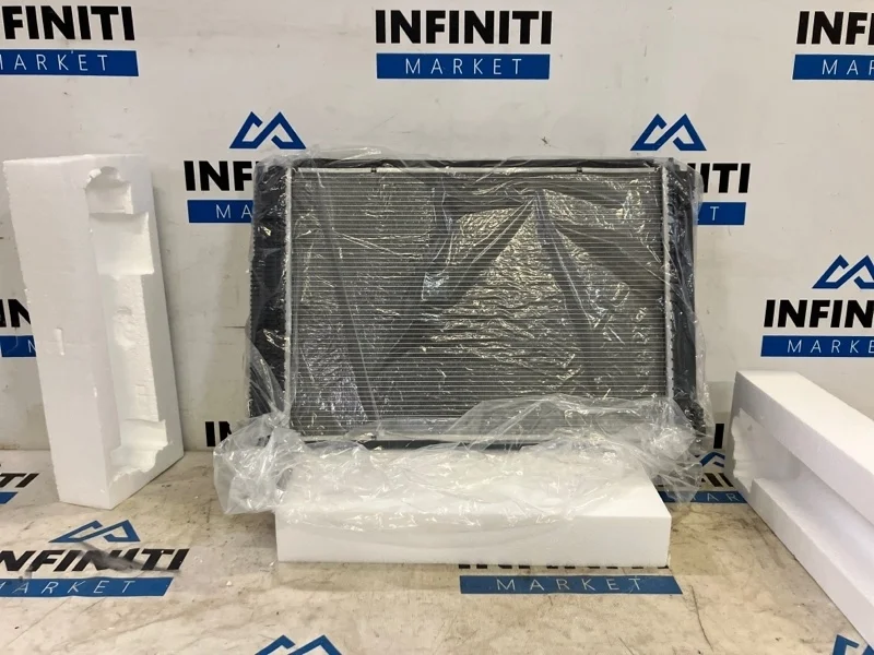 Радиатор охлаждения двигателя ДВС основной