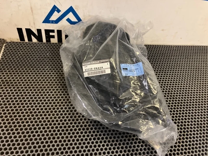 Кронштейн фары передний правый INFINITI QX50 J55