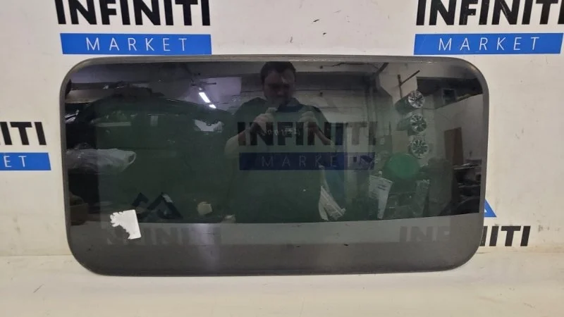 Стекло люка INFINITI QX70 S51
