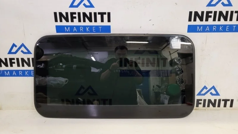 Стекло люка INFINITI QX70 S51