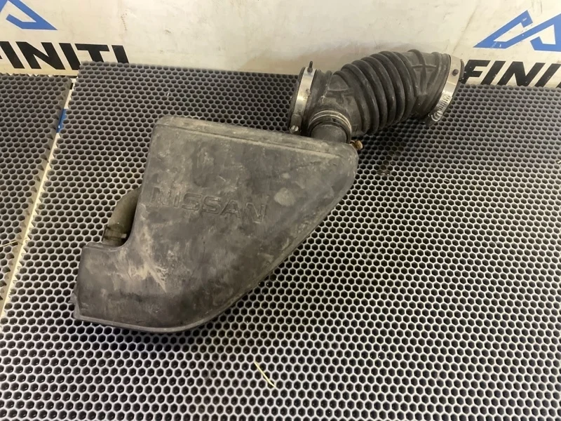 Патрубок воздушного фильтра NISSAN X-TRAIL T31