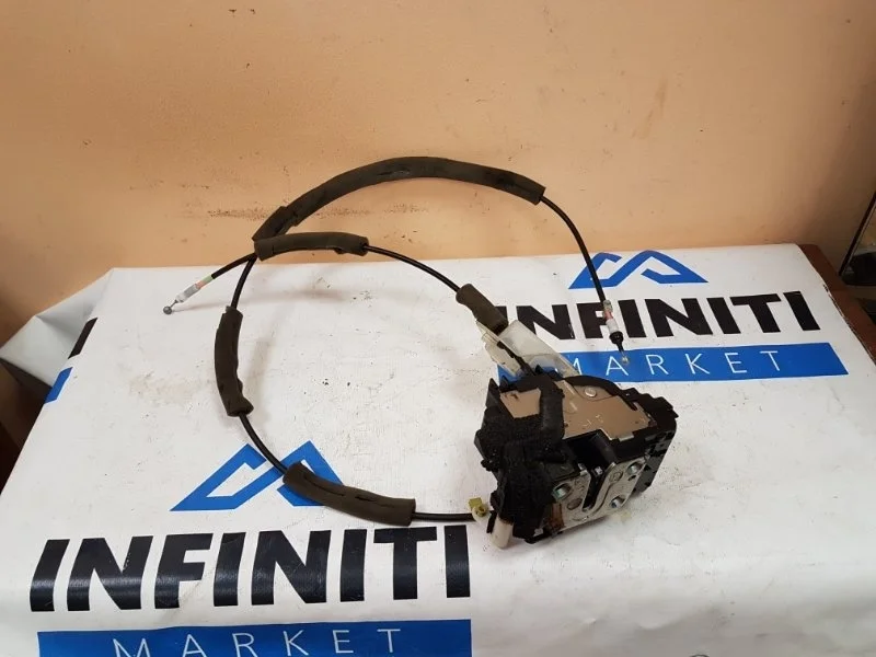 Замок двери передний левый INFINITI FX37 S51