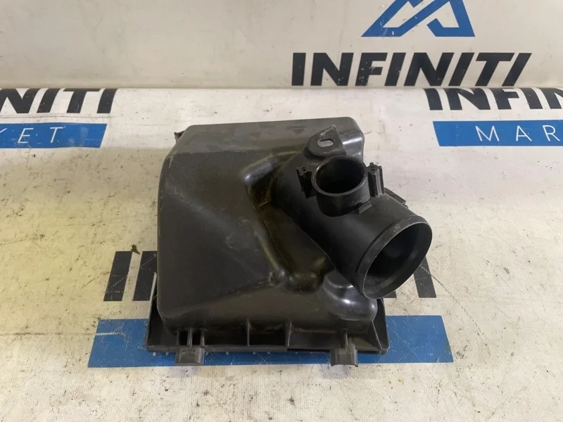 Корпус воздушного фильтра MITSUBISHI ECLIPSE CROSS