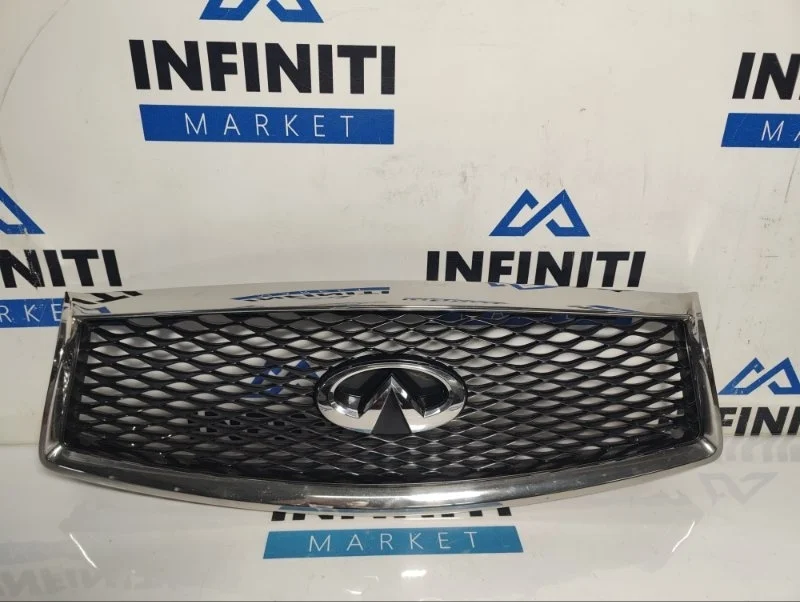 Решетка радиатора INFINITI Q50 V37