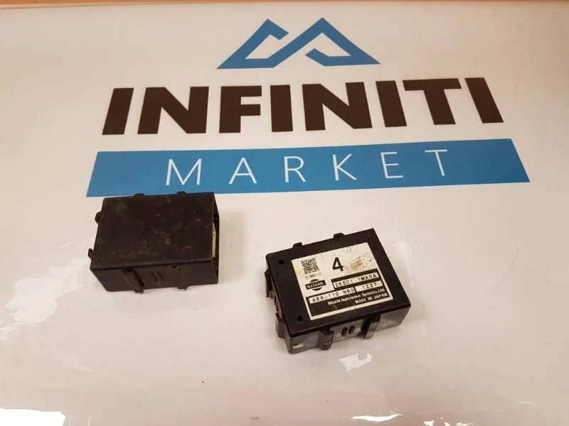 Блок управления рулевой рейкой INFINITI M37 Y51