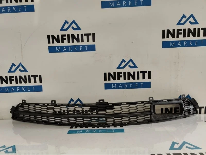 Решетка бампера нижняя INFINITI M37 Y51 2012