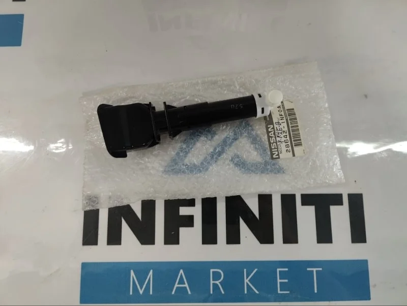 Форсунка омывателя фар левая INFINITI G37 V36
