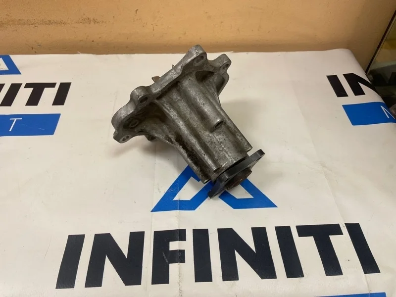 Помпа охлаждающей жидкости (насос водяной