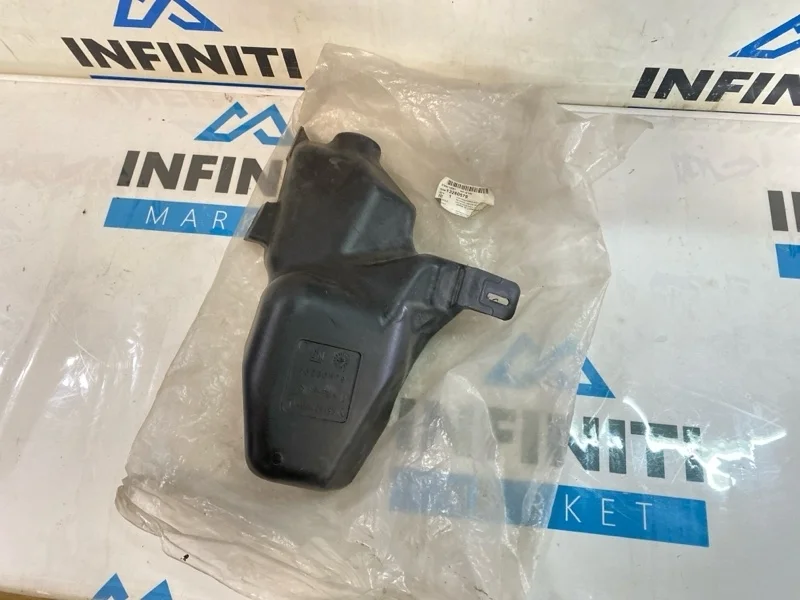 Бачок стеклоомывателя OPEL ASTRA J