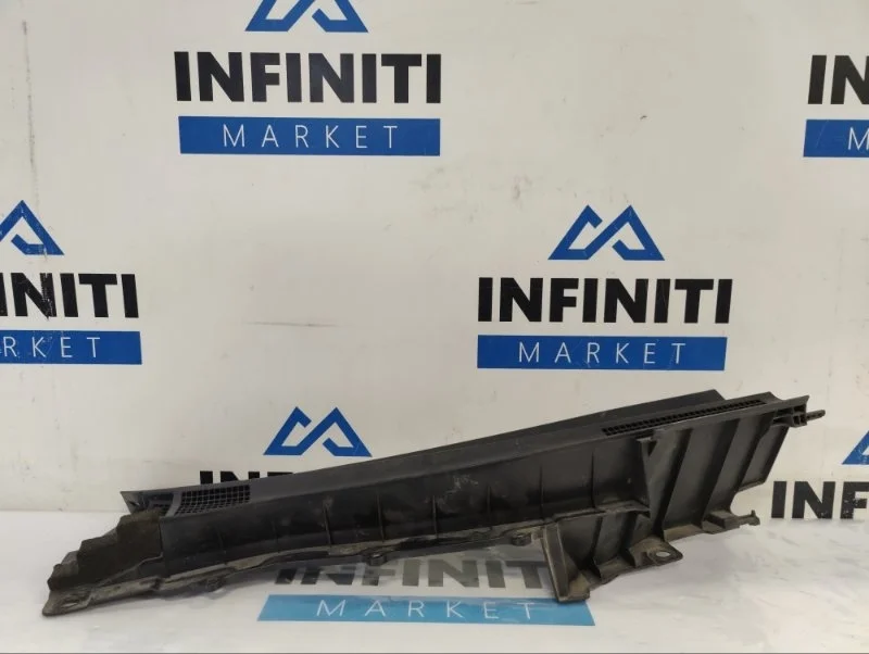 Жабо (решётка воздухозаборника) правое INFINITI