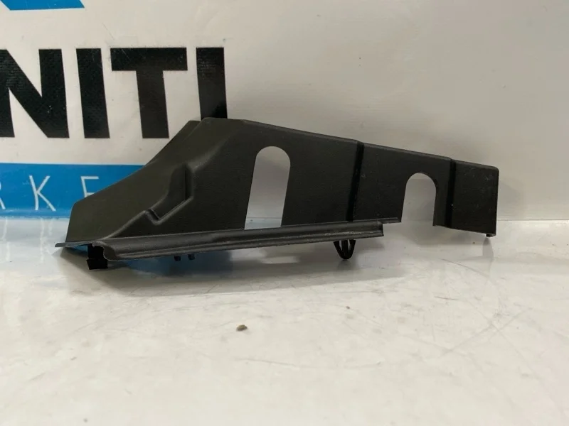 Накладка петли капота левая INFINITI G37 V36