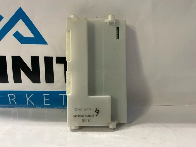 Блок управления комфортом (блок комфорта) INFINITI