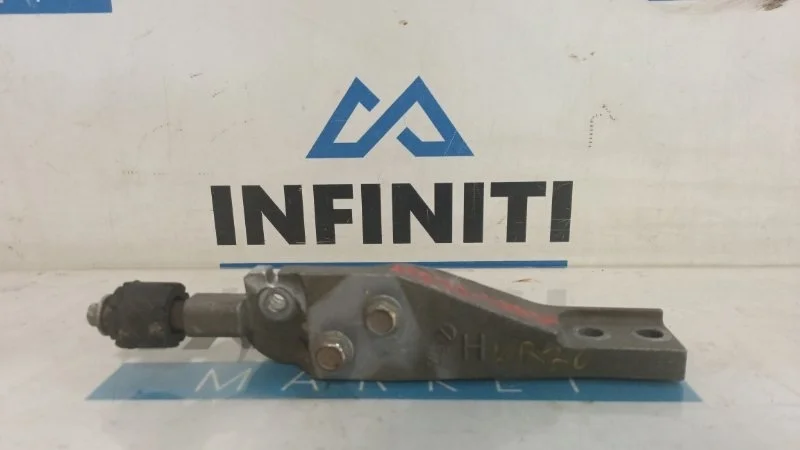 Кронштейн опоры двигателя (крепление подушки ДВС)