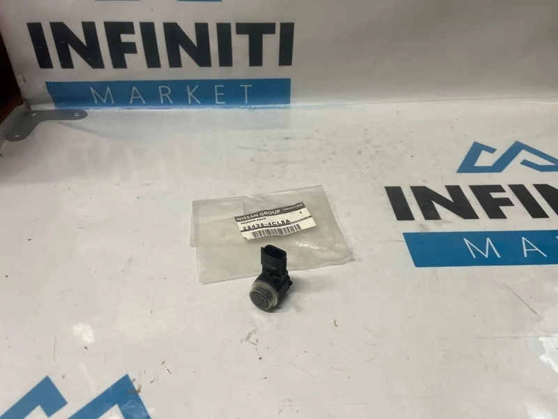 Парктроник передний NISSAN MURANO Z52