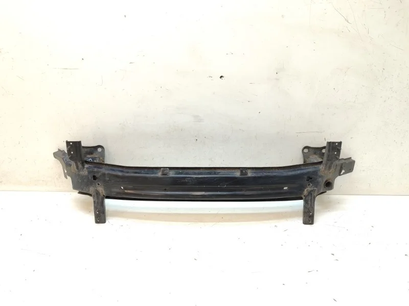 Усилитель бампера Kia Sorento 2 XM