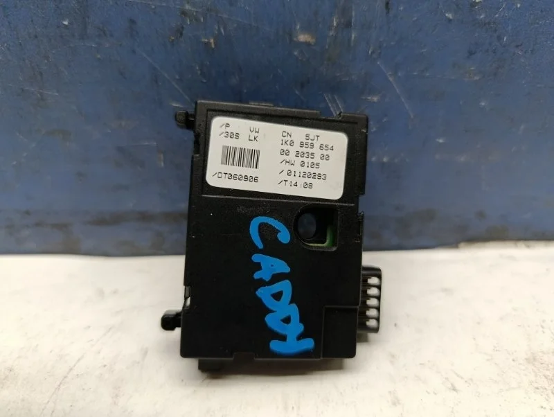 Датчик угла поворота руля Volkswagen Caddy 2006 1K0959654 2KB 1.6 BSE