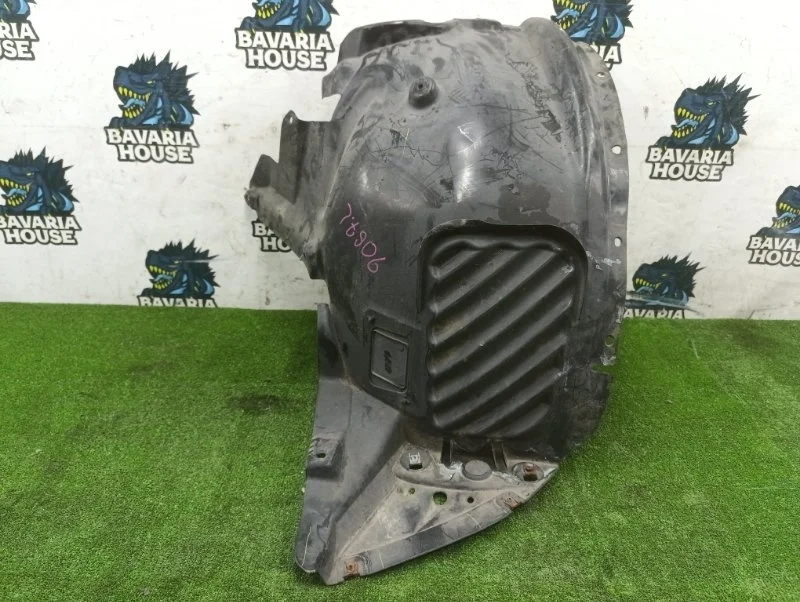 Подкрылок передний левый BMW X3 2014 51717213641 F25 N47D20C, передний